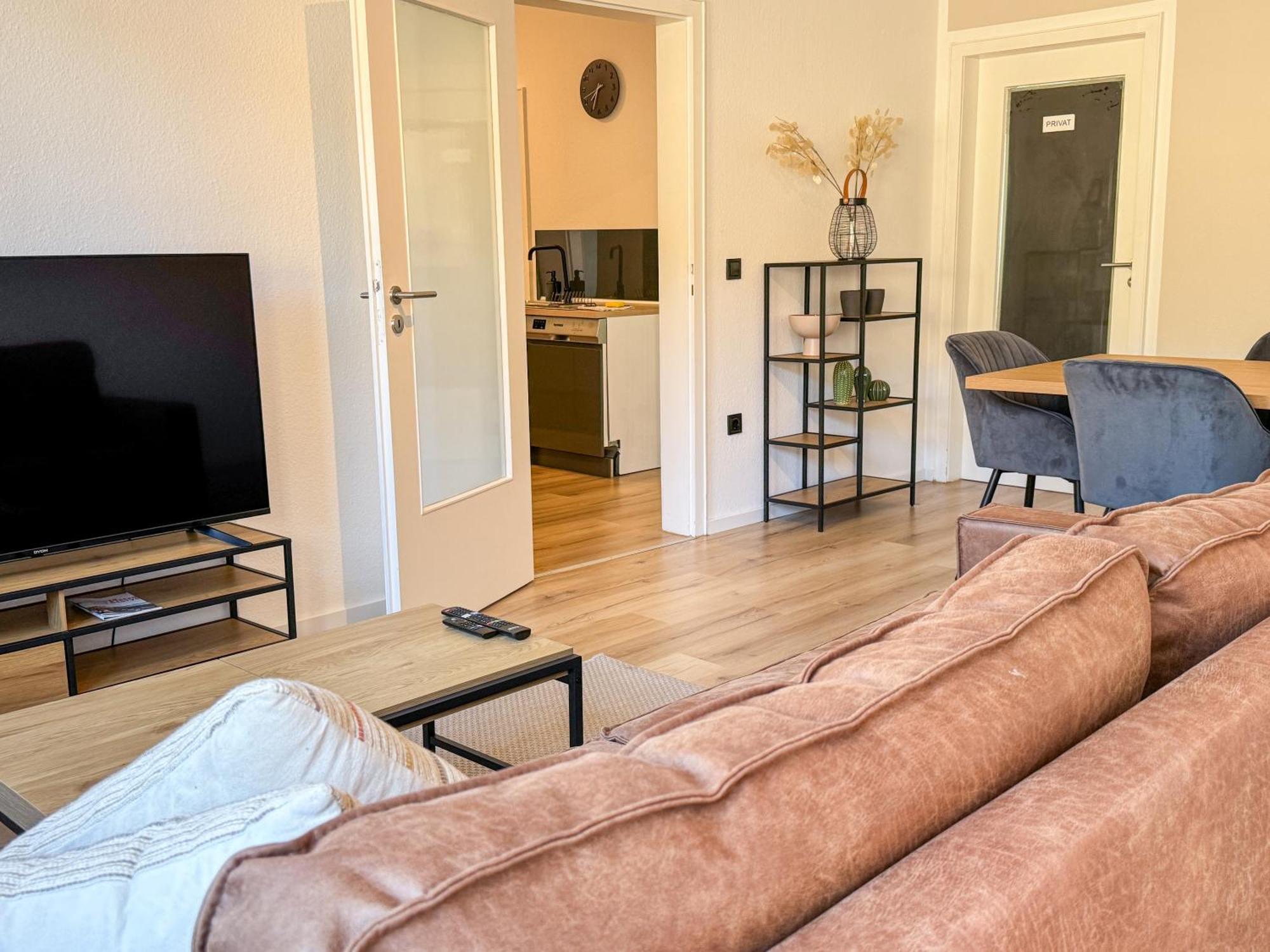 Apartment Duesseltal Messe 100Qm Düsseldorf Eksteriør billede